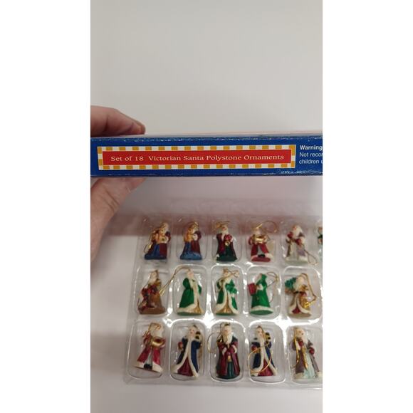 18 pc Set of Vintage Miniature Polystone Victorian Santa's Ornaments - Picture 5 of 7